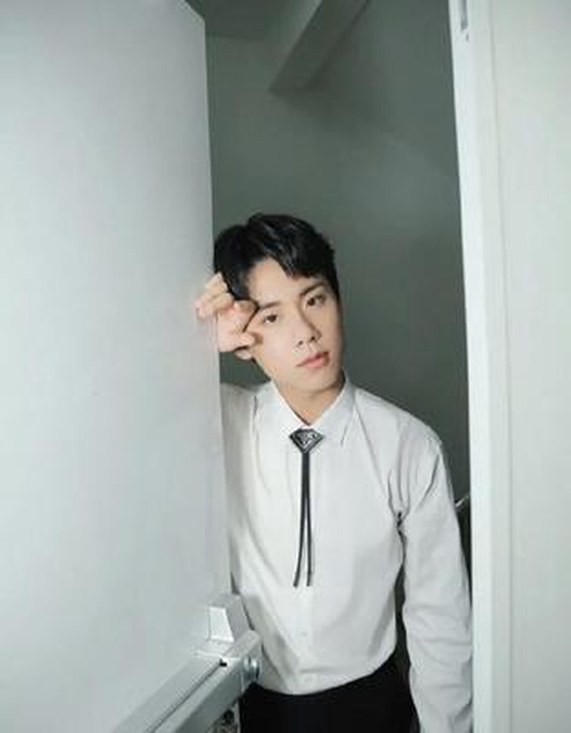 周奇